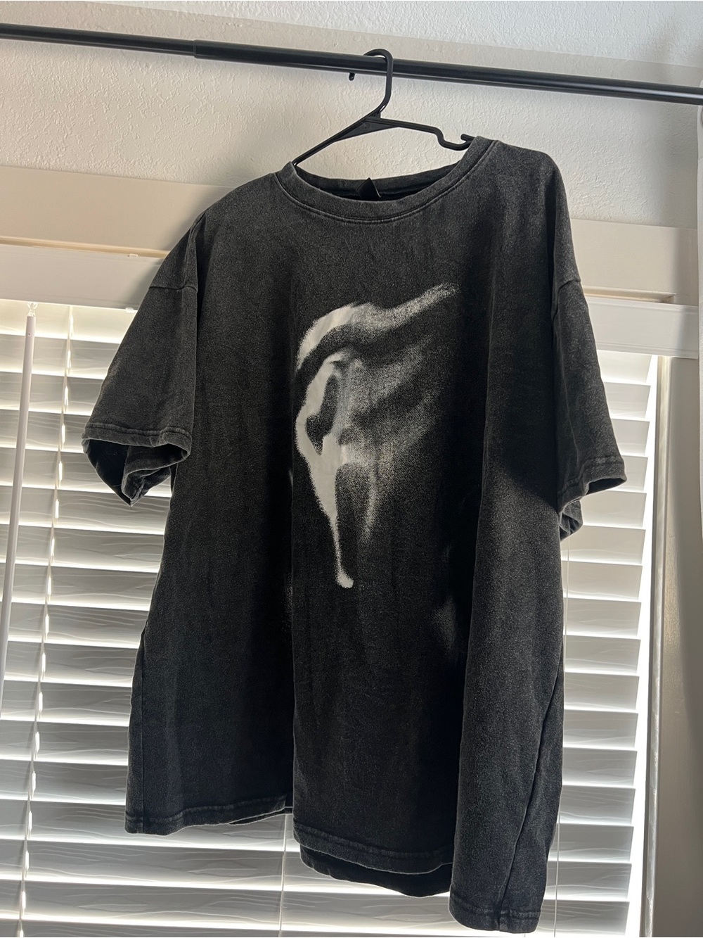 Black Graphic Short-Sleeve Men’s Shirt - Modern Streetwear